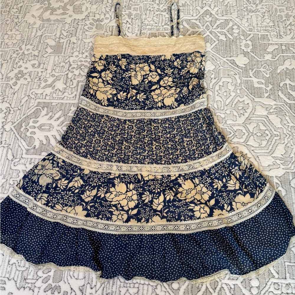 OPEN TO OFFERS Anthropologie Maeve Blue Lace Sleeveless Knee Length Dress Size 4